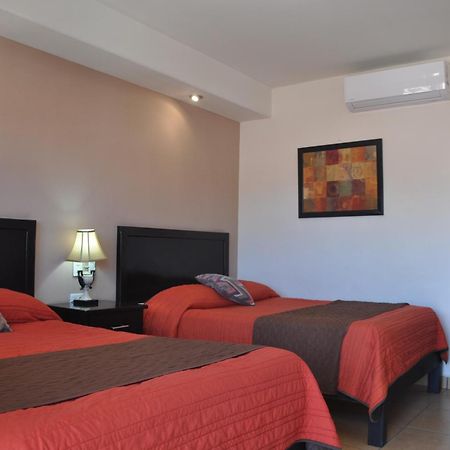 Hotel Los Valles Creel Esterno foto